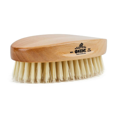 mGHXfw3rRaWKTirBfU34_Kent_Travel_Brush_Pure_White_Bristle_-_Oval_Beech_MC4_-_2_f76e9b5d-2586-492c-885c-25879a2b5a87.jpg