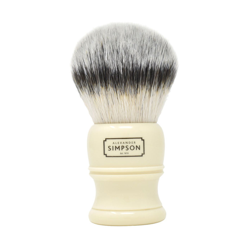 1Lyk8xyS5yiORE8Cg99A_Simpson_Trafalgar_T3_Synthetic_Fibre_Shaving_Brush_26mm_-_1_b63e33dc-62f6-46e5-a411-ad5954c4642d.jpg
