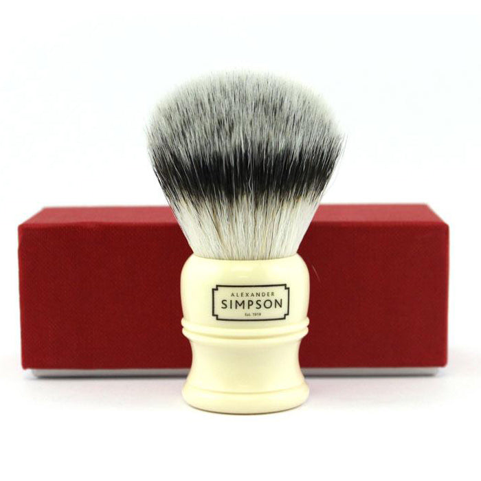47ORoa8wRFKMaAj94Uv7_Simpson_Trafalgar_T1_Synthetic_Fibre_Shaving_Brush_23mm_-_2_d1223f5f-4f31-4a4e-b6c2-2b79b0e4b813.jpg