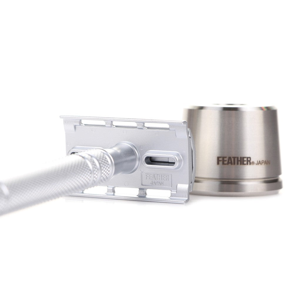 Feather_All_Stainless_Safety_Razor_with_Stand_-_3_RKRTQYWQZFLK.jpg