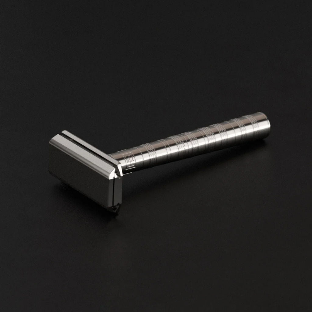 Henson Ti22 Safety Razor (Titanium) Medium blade exposure - 3.jpg