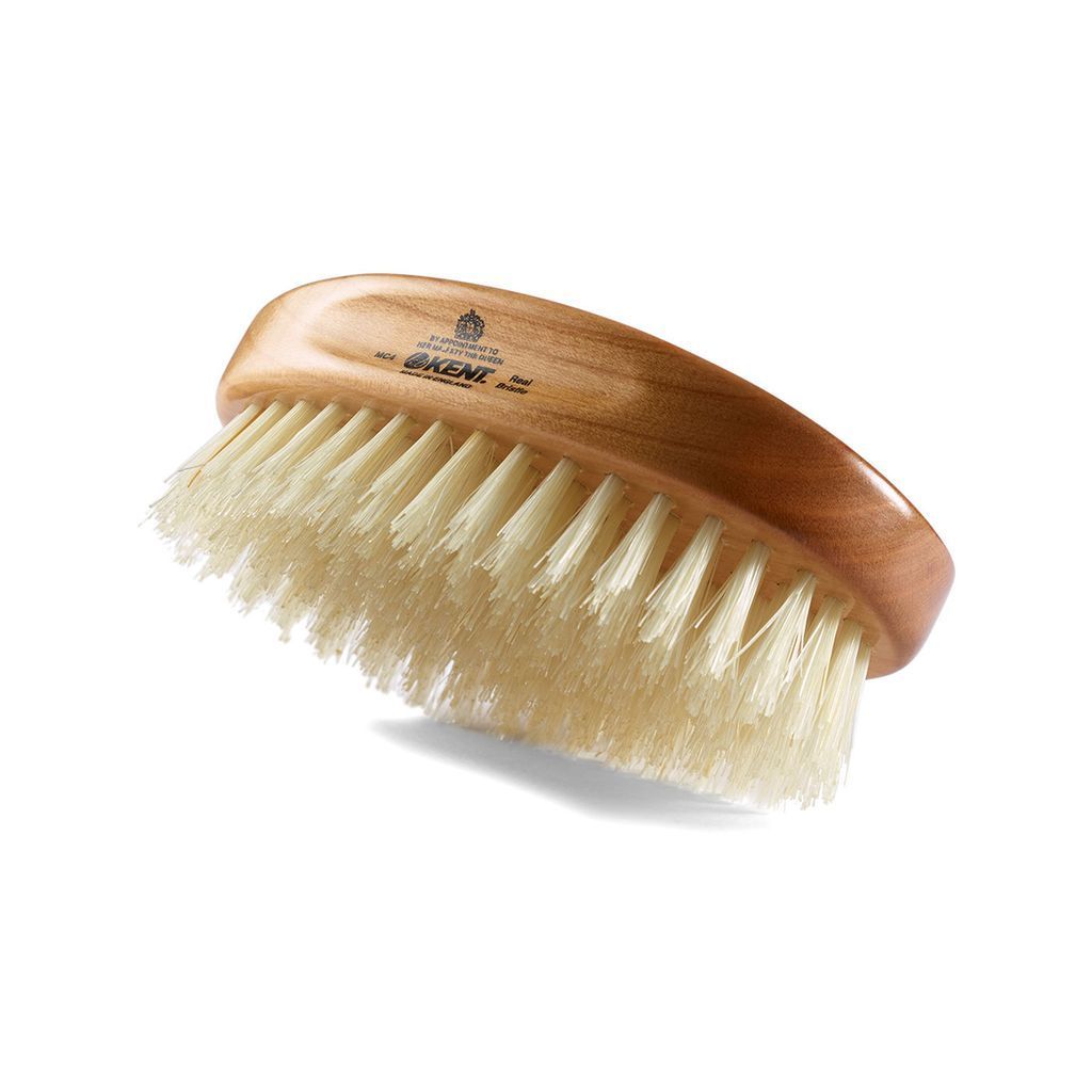 JX2qCg38QoS6c9B81z1w_Kent_Travel_Brush_Pure_White_Bristle_-_Oval_Beech_MC4_-_1_1fd5ba8b-7677-4cc3-9741-4209a012c0a0.jpg
