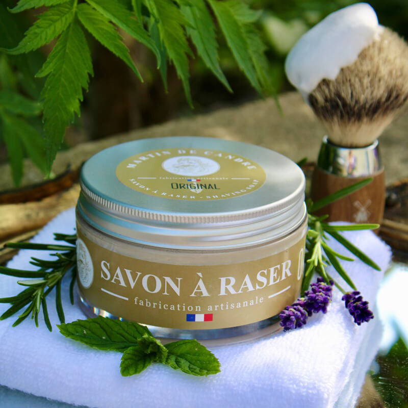 Martin de Candre Original Artisan Shaving Soap 200g - 2.jpg