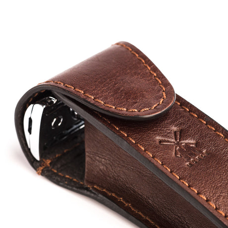 Muhle_travle_Leather_Pouch_for_Safety_Razor__brown__-_2_RXX1CHV3GH94_18a23bd5-1027-411f-a3bb-8382b9faecdf.jpg