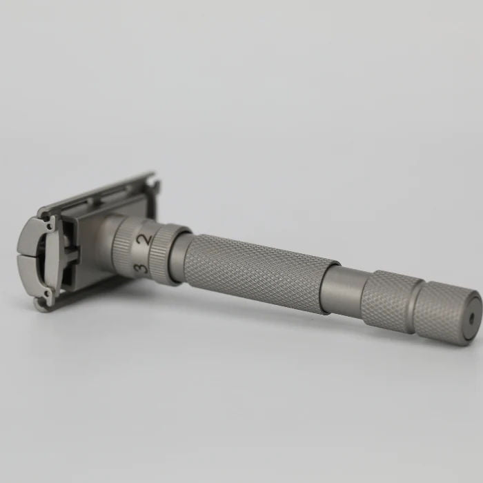 Rockwell T2 (Stainless Steel) Fully Adjustable Twist-To-Open Safety Razor - 2.jpg