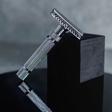 Yaqi The Final Cut Adjustable Safety Razor (closed comb) - 4.jpg