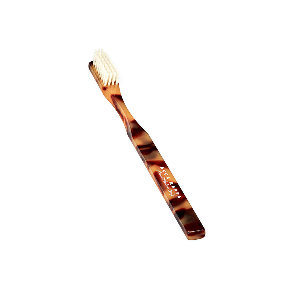 dT7pyHaVTOux5Sz3UooC_Acca_Kappa_Classic_Brown_Soft_Bristle_Toothbrush_-_1.jpg