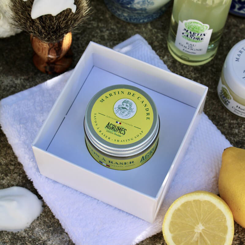 Martin de Candre Agrumes Artisan Shaving Soap 50g (travel size) - 2.jpg