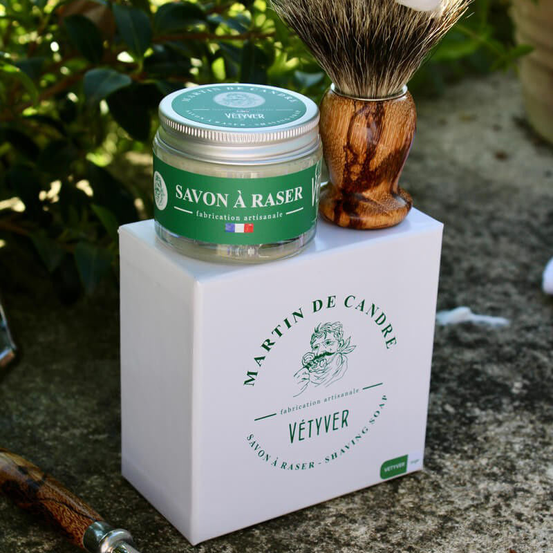 Martin de Candre Vetyver Artisan Shaving Soap 50g (travel size) - 2.jpg