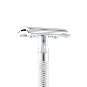 Merkur_24C_Extra_Long_Handle_closed_comb_Safety_Razor_-_2.jpg